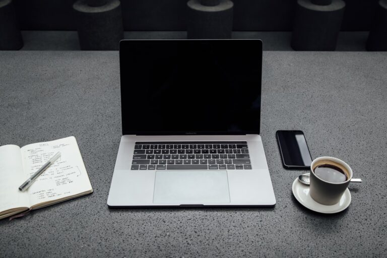 E-archiwizacja dokumentów kadrowych – co warto wiedzieć?